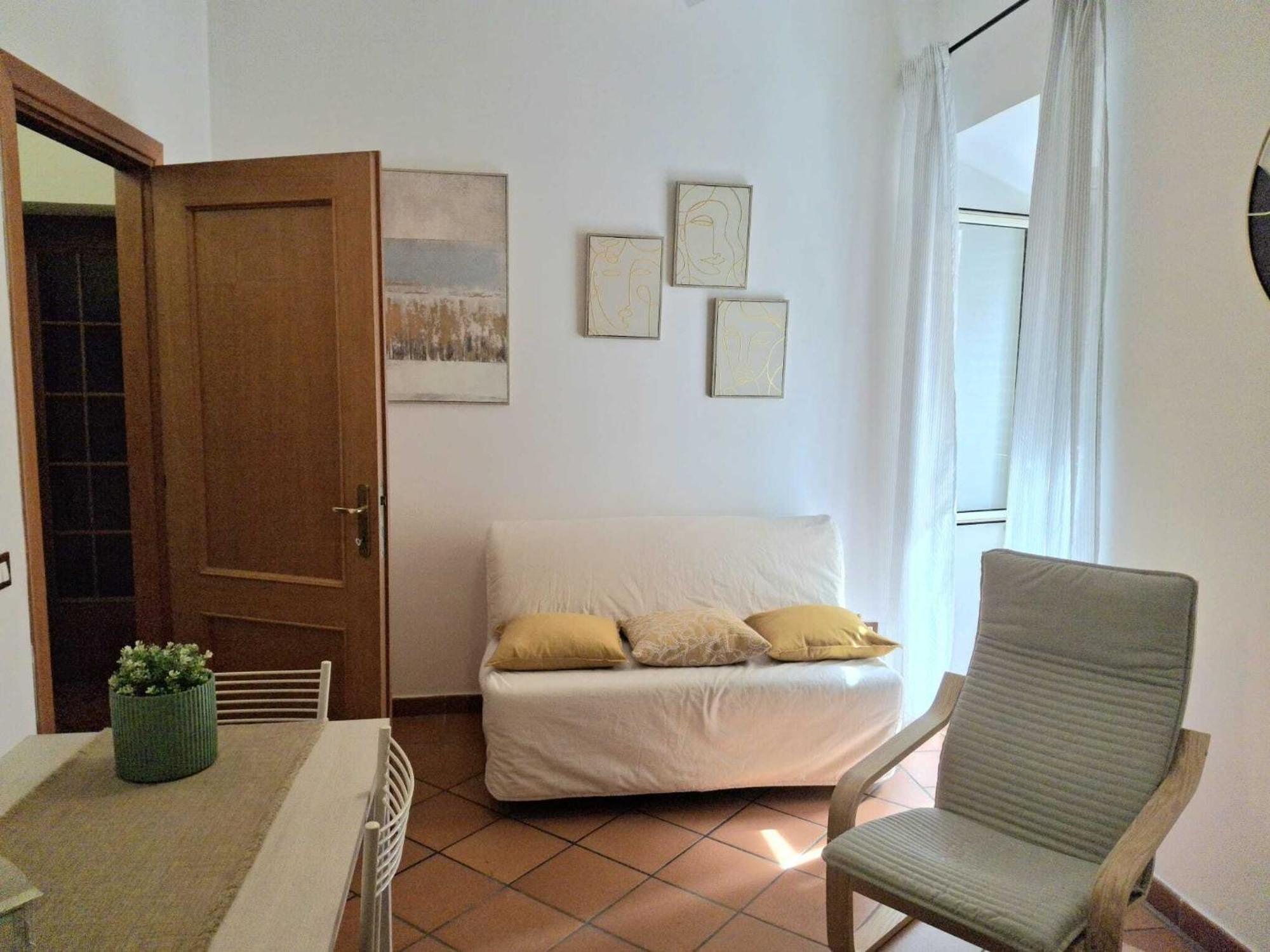 Candia 66 At The Vatican Museums Apartment Rome